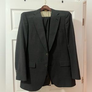 men’s suit